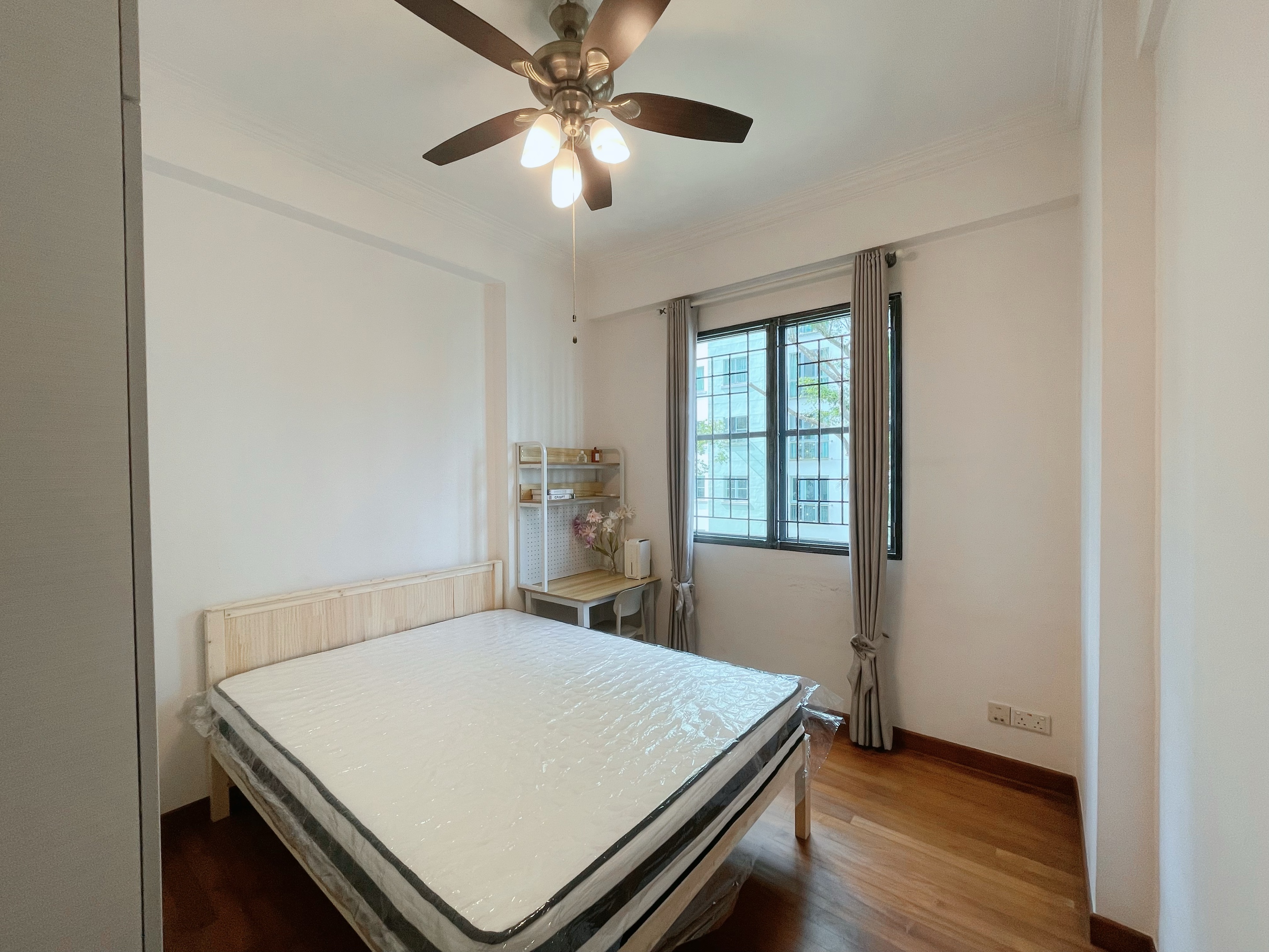 SPRINGDALE CONDOMINIUM 标准房 49SPD0410-3