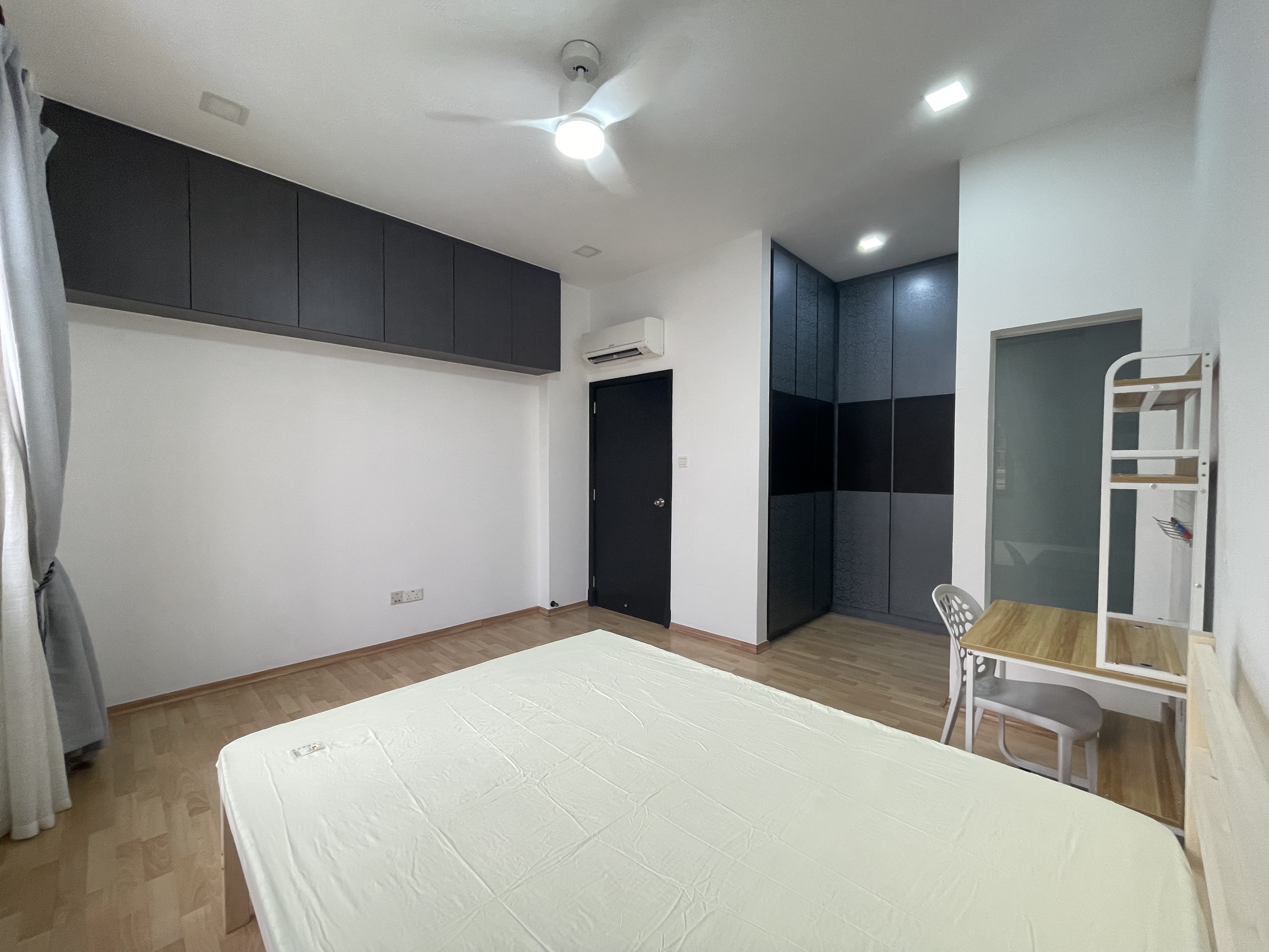 High Oak Condominium 主人房 HO0451-01