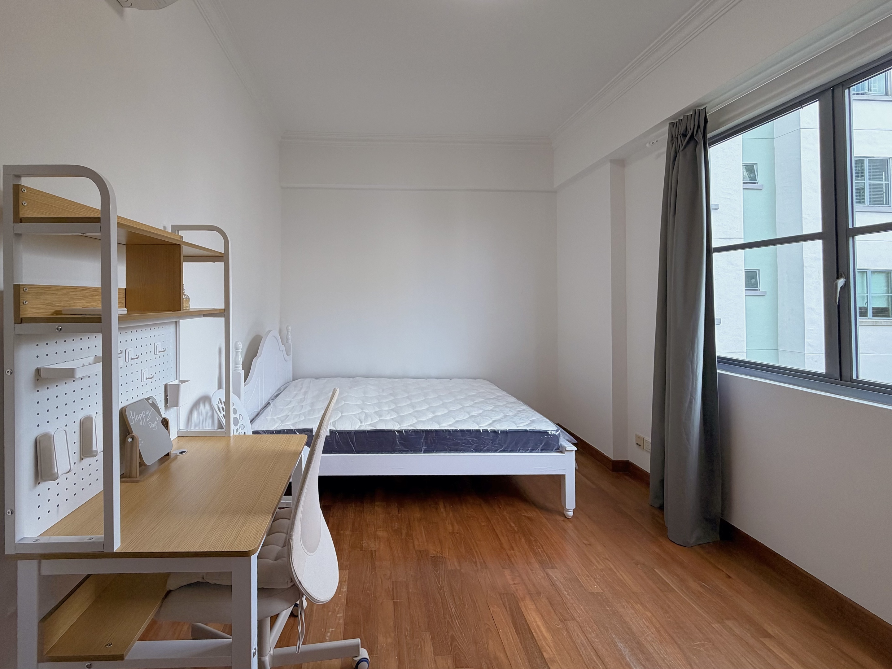SPRINGDALE CONDOMINIUM 主人房 SPD0403-1